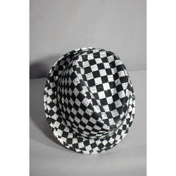 Fun Fedora Foursome: A Diverse Collection Of Vintage And Modern Hats - Picture 3 of 15